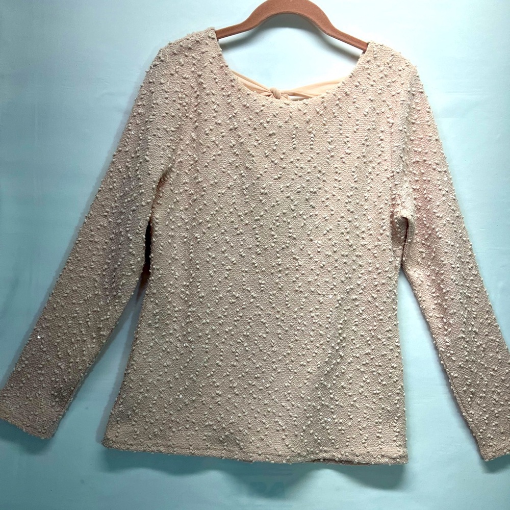 Jennifer Lopez Textured Blouse with Subtle Sequins L Peach Color PREOWN LIKE NEW